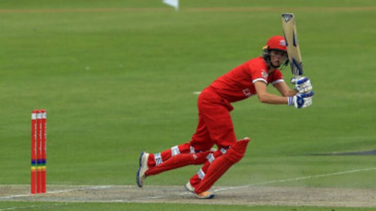 Surrey Defeat Lancashire in Vitality Blast Opener: Smith Shines