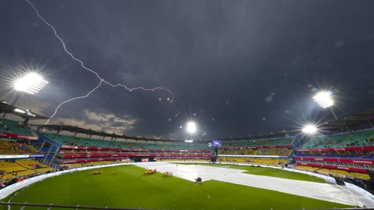 Hardik Pandya Returns as Mumbai Indians Elect to Bowl in Rain-Shortened Clash Against Rajasthan Royals