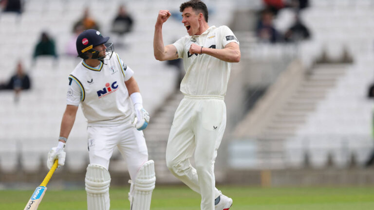 Lyth and Bairstow Star as Yorkshire Dominate Surrey in County Championship