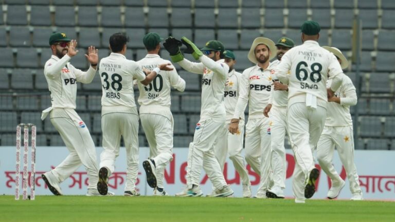 Pakistan vs Bangladesh: Honours Even After Gritty Opening Session in Second Test